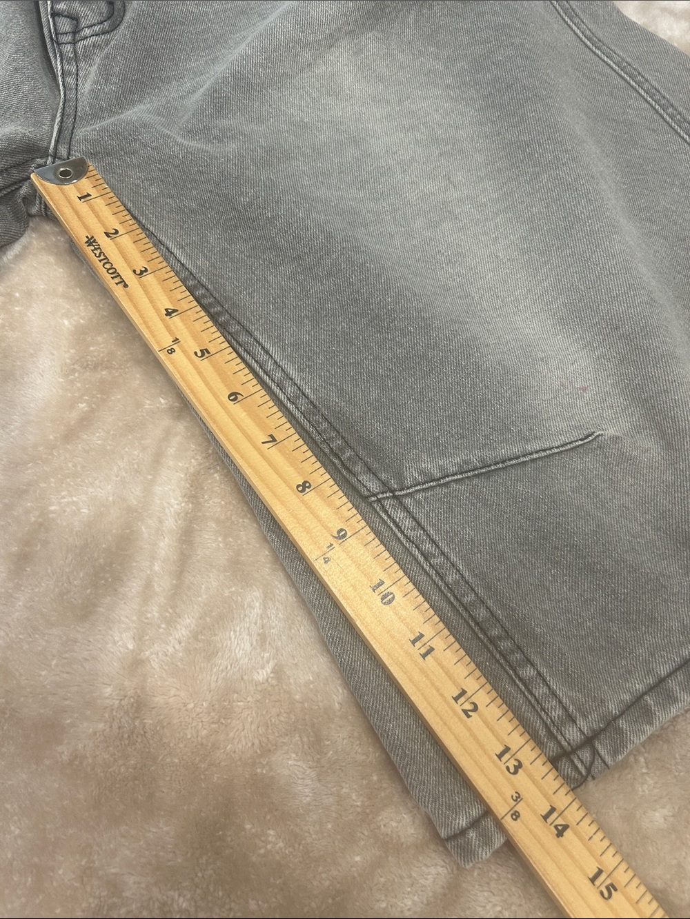Aaron & Amber shorts Womens sz large Light Black Wash Denim Bermuda grunge flaw - Picture 11 of 14